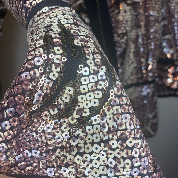 Frank Lyman sequence blazer - Picture 7 of 9